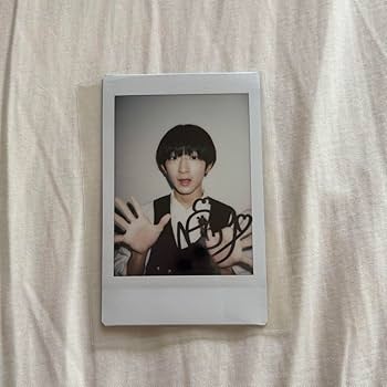 【購入意思のない\"いいね\"やめてください】ジヒョ直筆サイン入りチェキ 購入意思のない